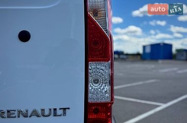 Грузовой фургон Renault Master 2022 в Киеве