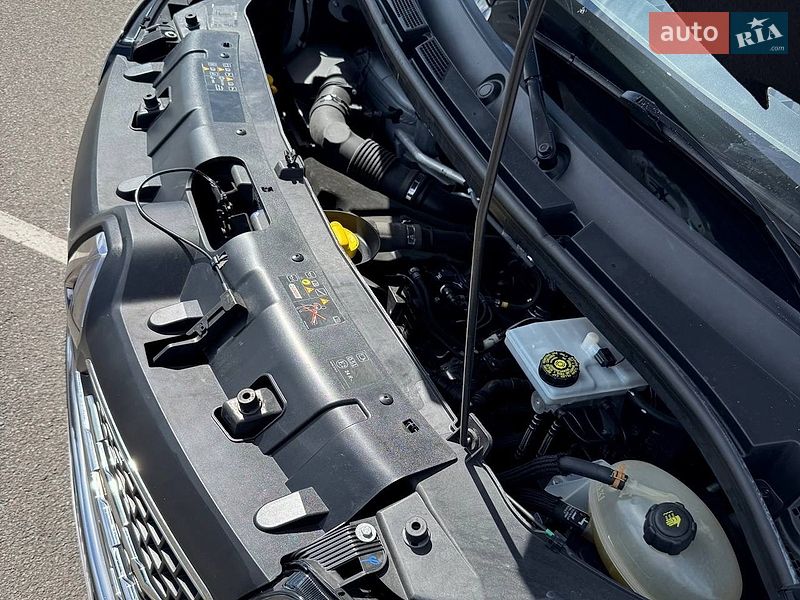 Грузовой фургон Renault Master 2022 в Киеве