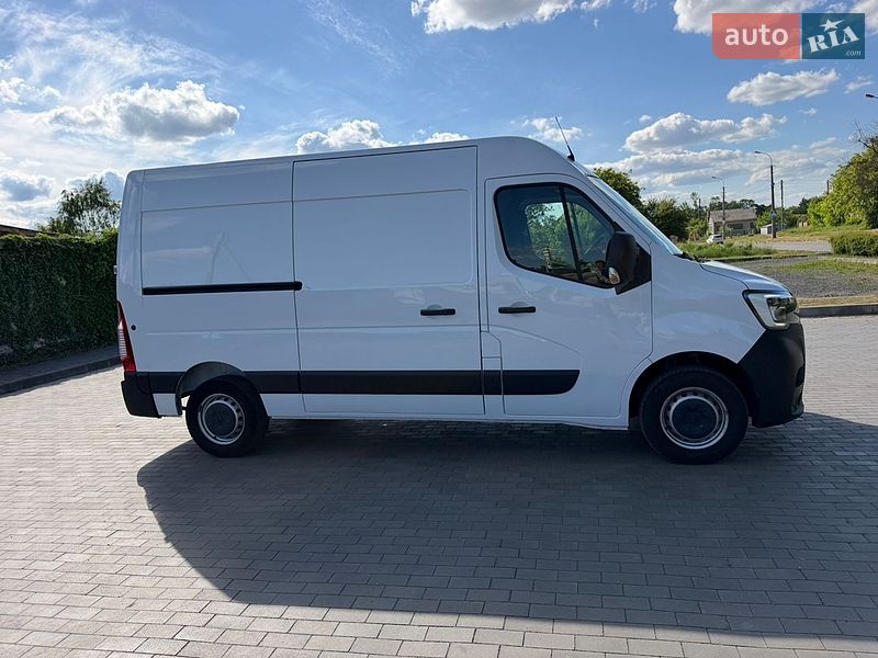 Грузовой фургон Renault Master 2021 в Луцке