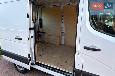 Грузовой фургон Renault Master 2018 в Луцке