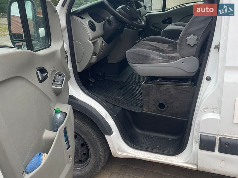 Мінівен Renault Master 2008 в Жовкві фото 9 Мінівен Renault Master 2008 в Жовкві