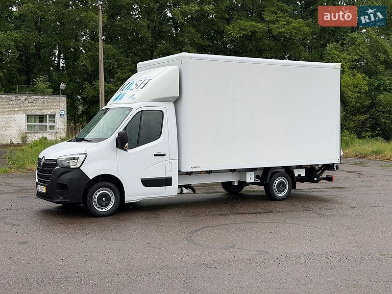 Вантажний фургон Renault Master 2019 в Дубні