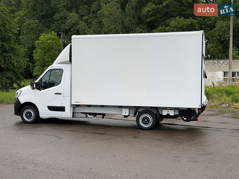 Вантажний фургон Renault Master 2019 в Дубні
