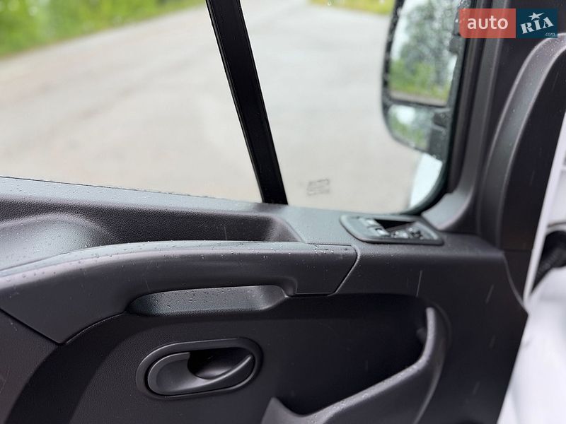 Вантажний фургон Renault Master 2019 в Дубні