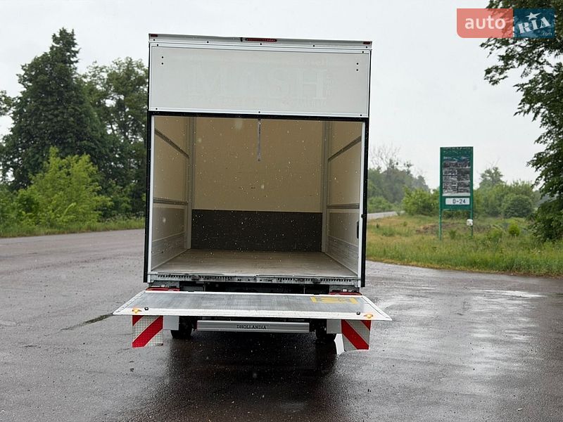 Вантажний фургон Renault Master 2019 в Дубні
