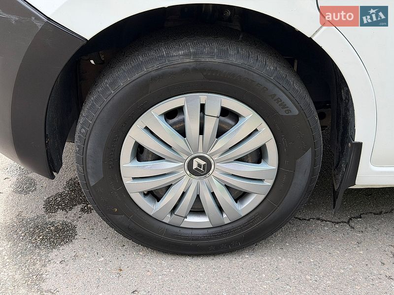 Автовоз Renault Master 2013 в Днепре