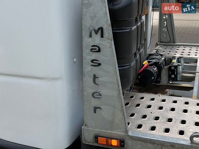 Автовоз Renault Master 2013 в Днепре