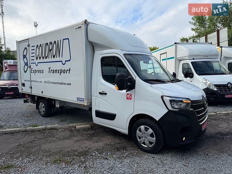 Renault Master 2023