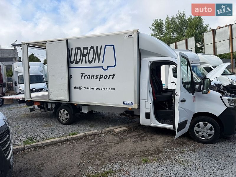 Другие грузовики Renault Master 2023 в Ровно
