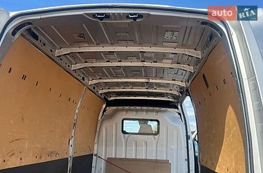 Вантажний фургон Renault Master 2014 в Чернігові