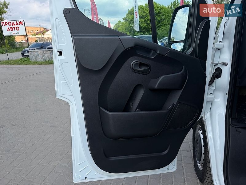 Вантажний фургон Renault Master 2022 в Бердичеві фото 23 Вантажний фургон Renault Master 2022 в Бердичеві