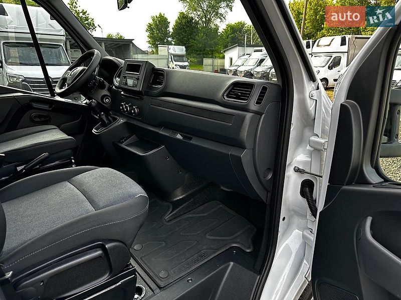 Інші вантажівки Renault Master 2023 в Києві
