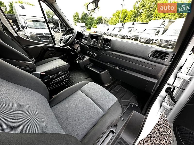 Другие грузовики Renault Master 2023 в Киеве