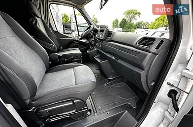 Інші вантажівки Renault Master 2023 в Києві
