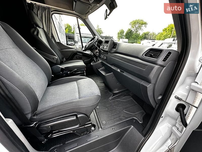 Інші вантажівки Renault Master 2023 в Києві