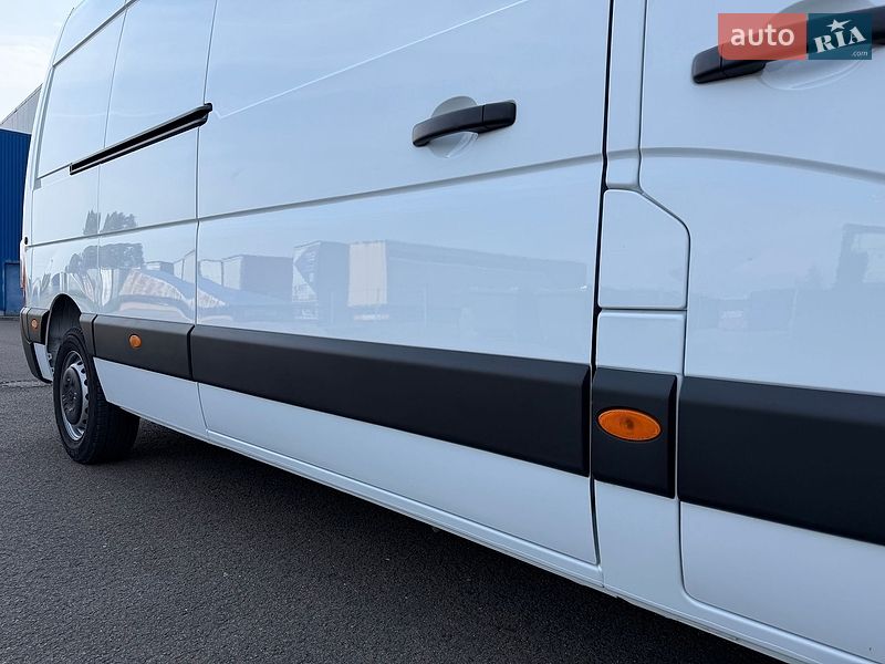 Вантажний фургон Renault Master 2022 в Ковелі
