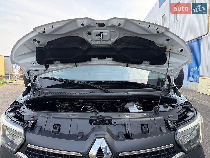 Вантажний фургон Renault Master 2022 в Ковелі