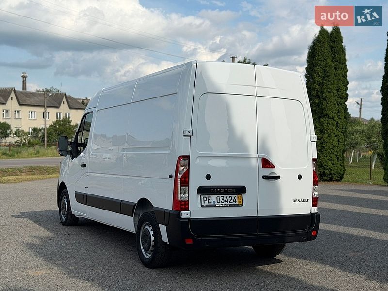 Вантажний фургон Renault Master 2021 в Дубні