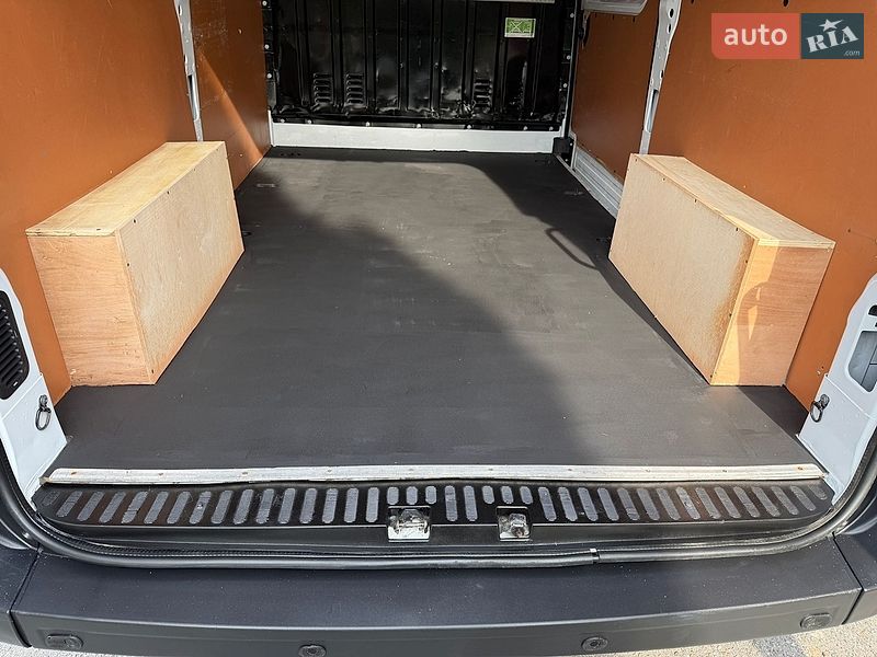 Вантажний фургон Renault Master 2021 в Дубні