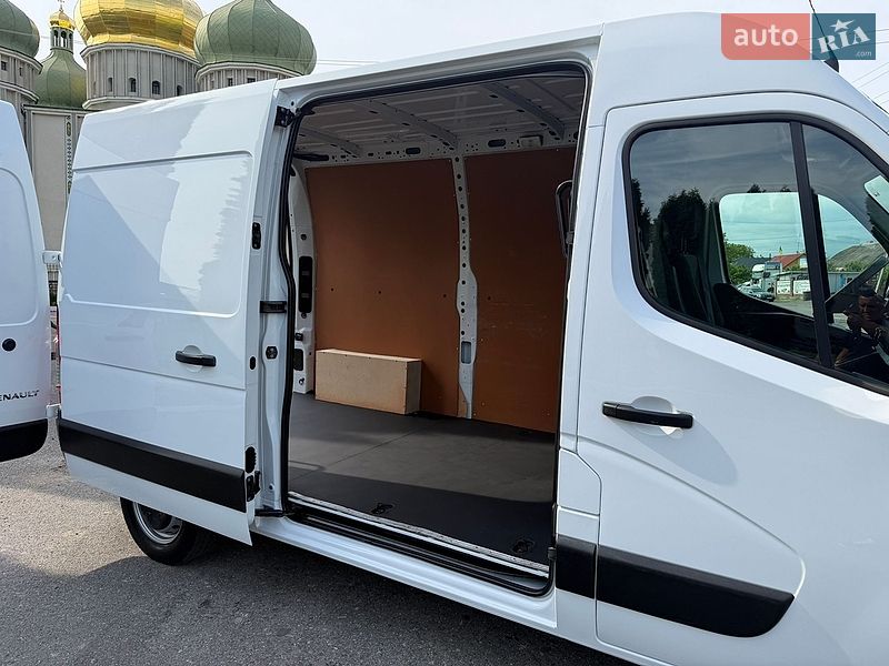 Вантажний фургон Renault Master 2021 в Дубні