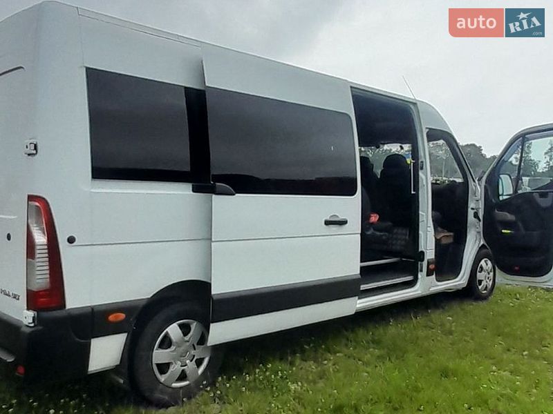 Мікроавтобус Renault Master 2015 в Івано-Франківську