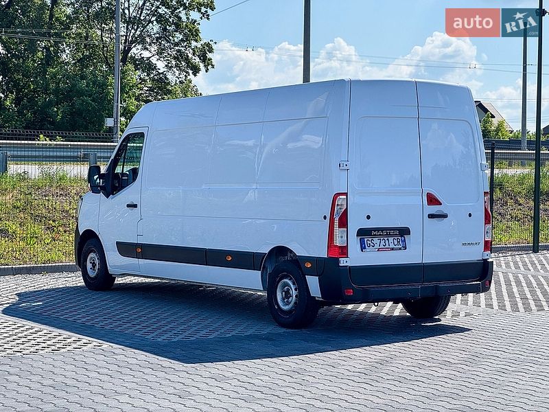 Вантажний фургон Renault Master 2023 в Рівному