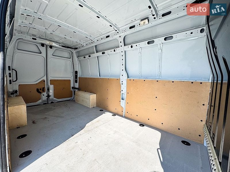 Грузовой фургон Renault Master 2023 в Ровно