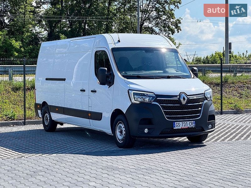 Вантажний фургон Renault Master 2023 в Рівному