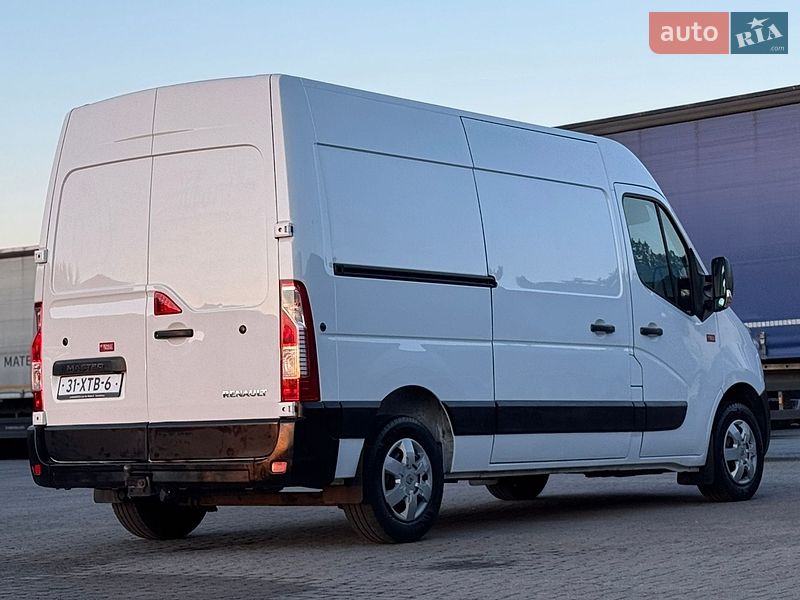 Грузовой фургон Renault Master 2017 в Тернополе