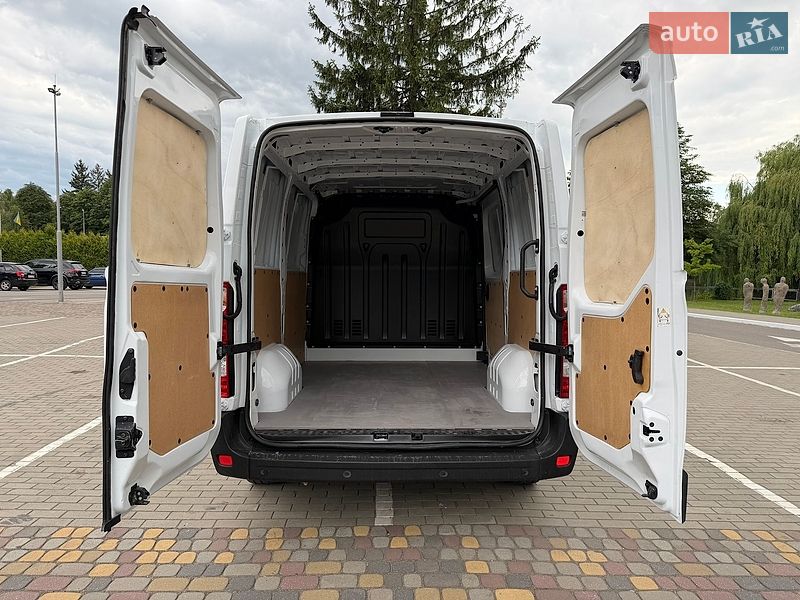 Грузовой фургон Renault Master 2021 в Луцке