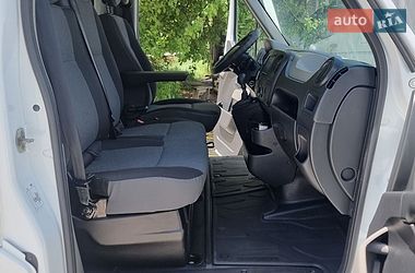 Микроавтобус грузовой (до 3,5т) Renault Master 2017 в Василькове