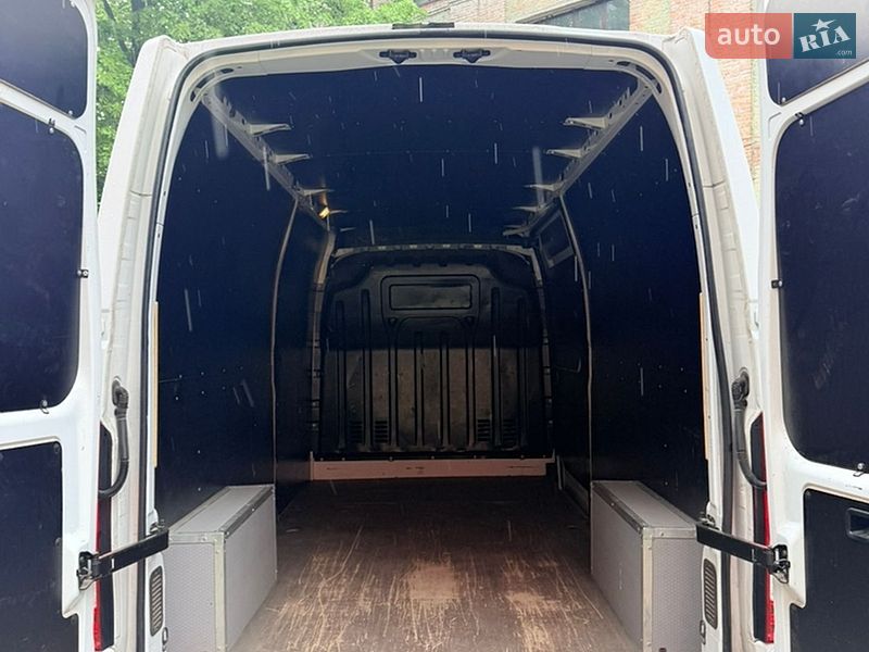 Грузовой фургон Renault Master 2018 в Киеве