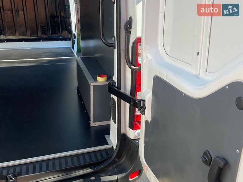 Грузовой фургон Renault Master 2020 в Хмельницком