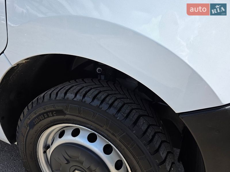 Вантажний фургон Renault Master 2019 в Одесі