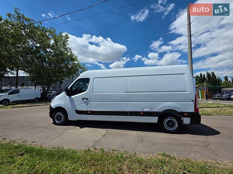 Вантажний фургон Renault Master 2019 в Одесі