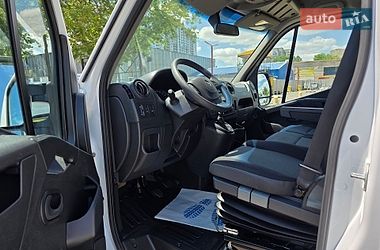 Вантажний фургон Renault Master 2019 в Одесі