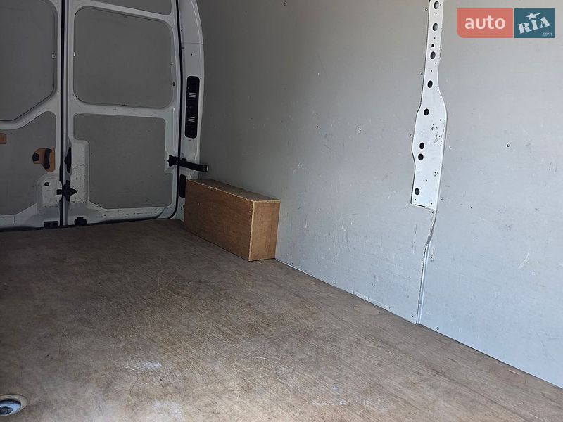 Вантажний фургон Renault Master 2019 в Одесі