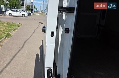 Вантажний фургон Renault Master 2019 в Одесі