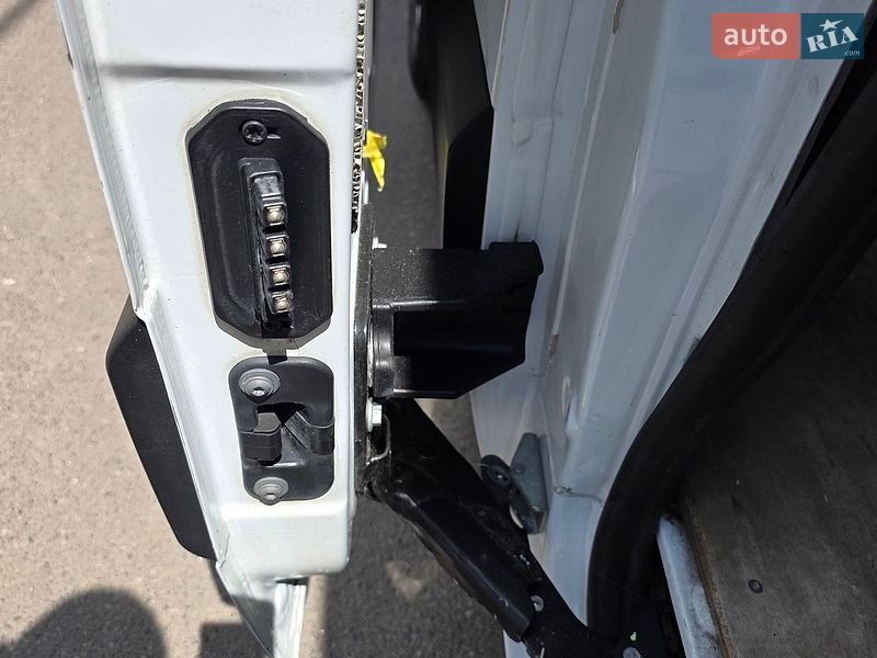 Вантажний фургон Renault Master 2019 в Одесі