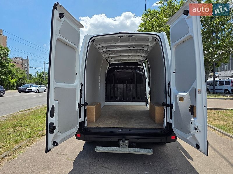 Вантажний фургон Renault Master 2019 в Одесі