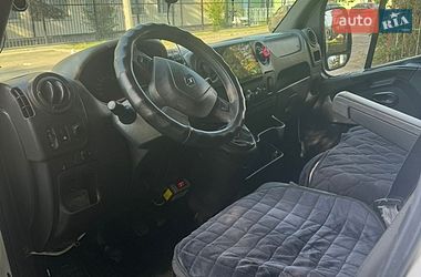 Грузовой фургон Renault Master 2013 в Львове