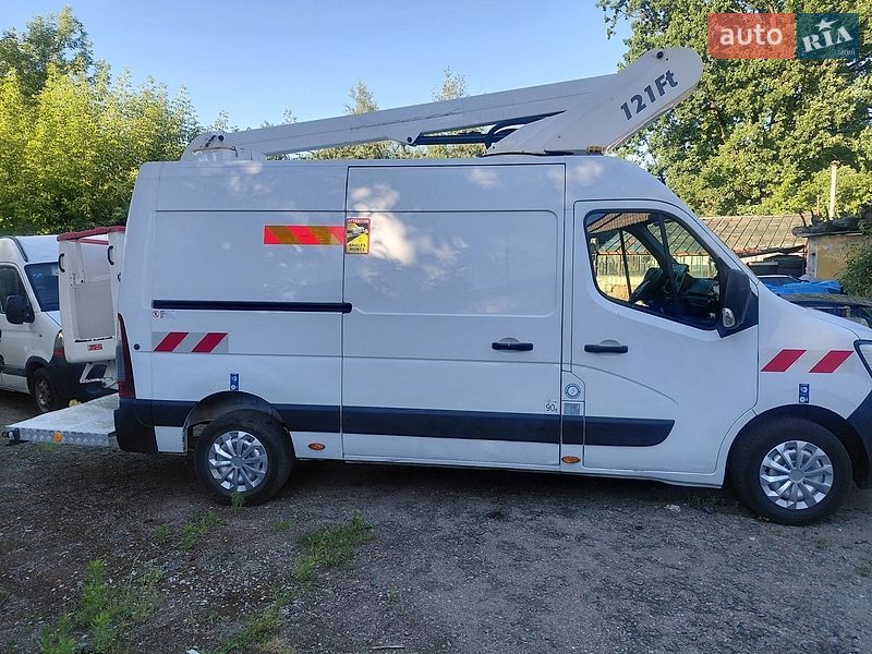 Renault Master 2021