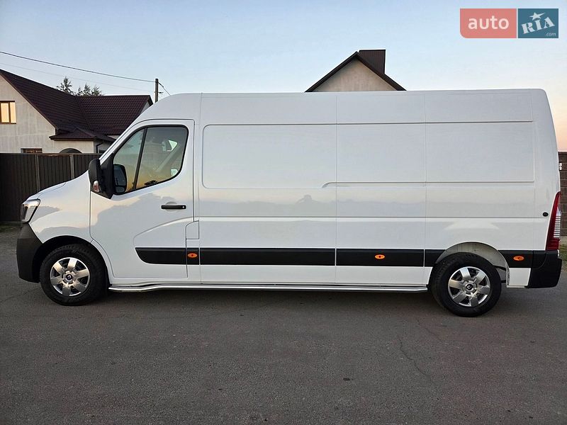 Вантажний фургон Renault Master 2021 в Дубні