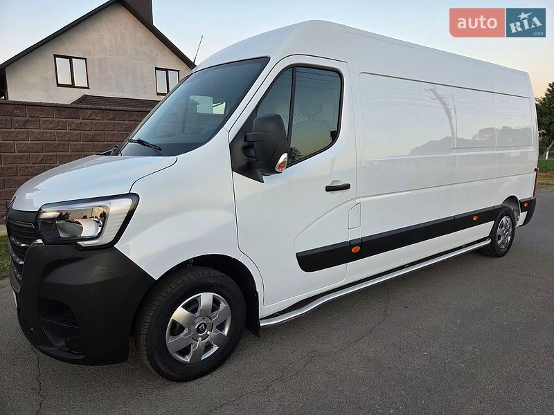 Вантажний фургон Renault Master 2021 в Дубні