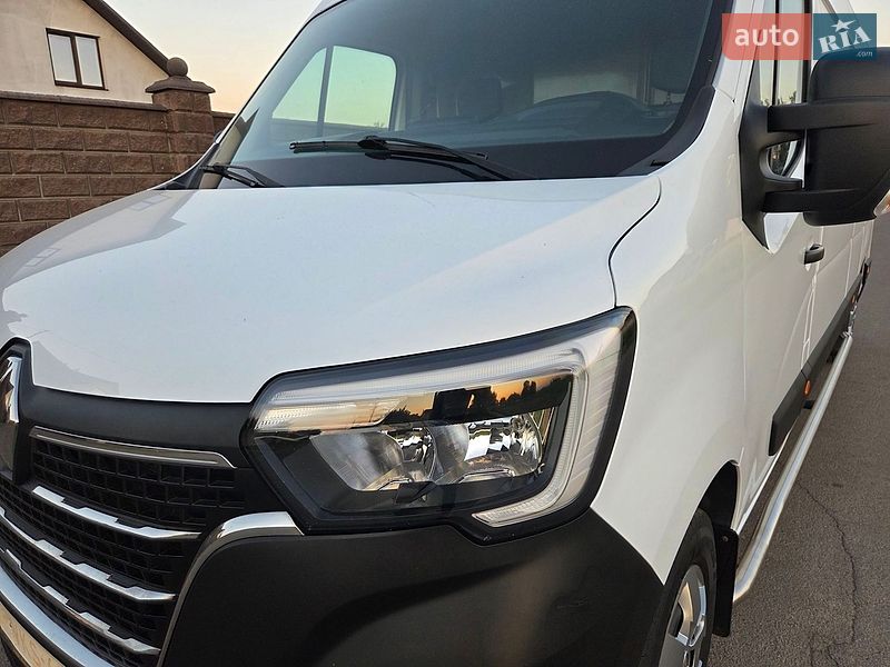 Вантажний фургон Renault Master 2021 в Дубні