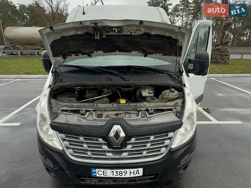Грузовой фургон Renault Master 2015 в Белой Церкви