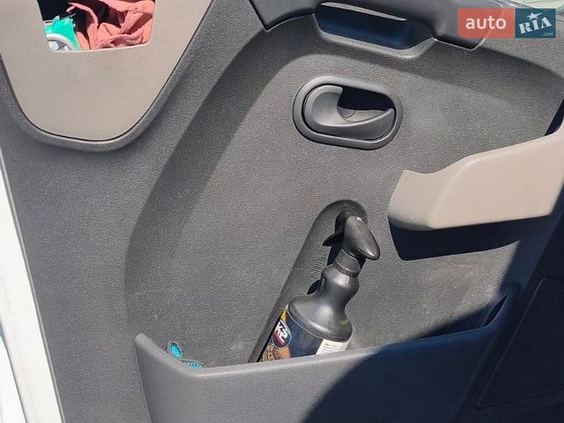 Автовоз Renault Master 2017 в Кам'янець-Подільському