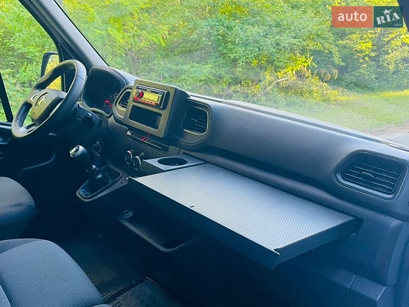 Вантажний фургон Renault Master 2021 в Ковелі