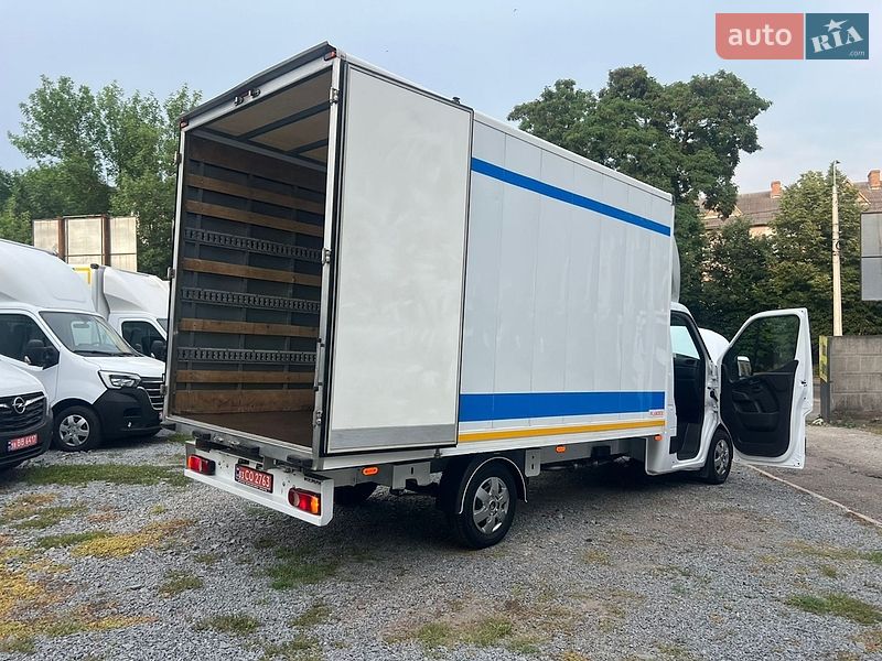 Інші вантажівки Renault Master 2023 в Рівному
