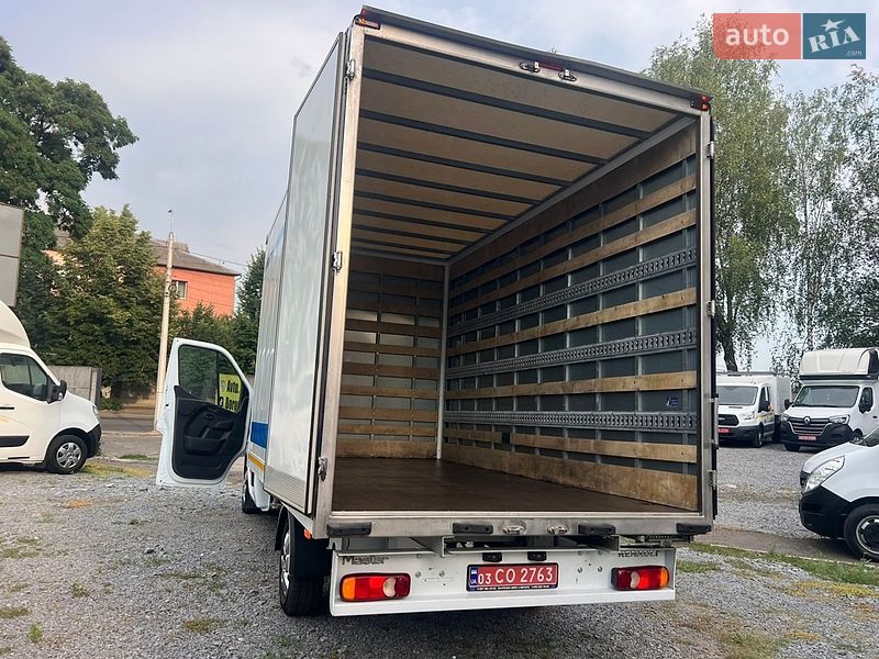 Інші вантажівки Renault Master 2023 в Рівному